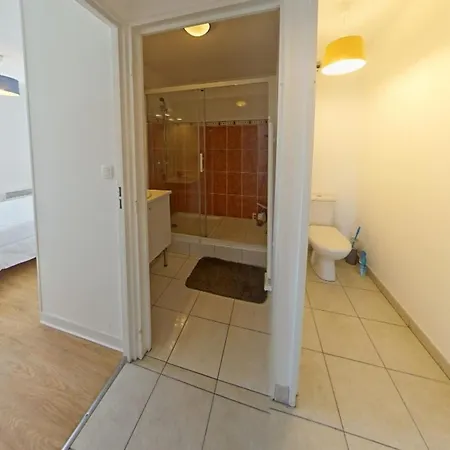 Appartement Ploemeur, 3 Pièces, 4 Personnes - Fr-1-349-64